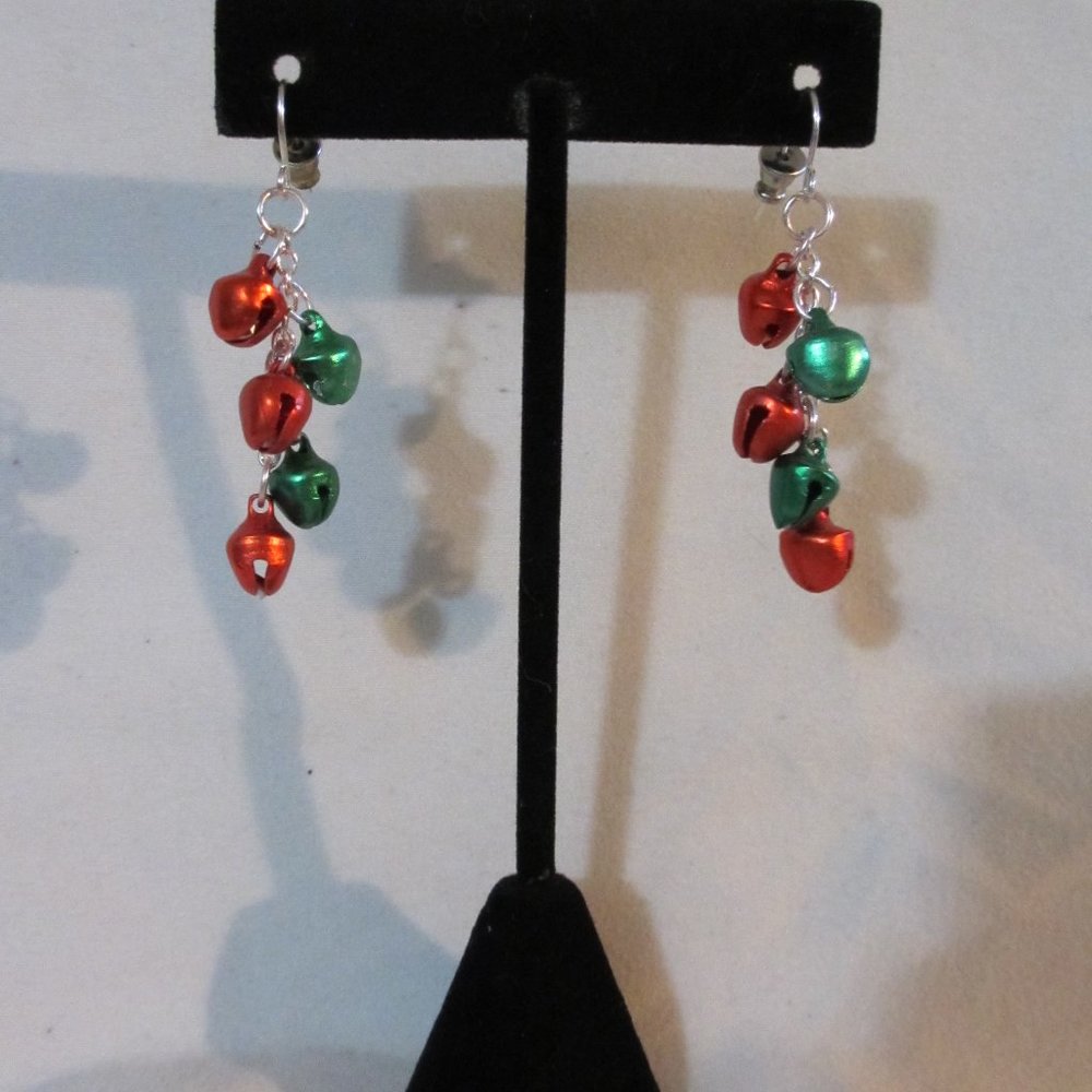 Red & Green Jingle Bell Christmas Dangle Earrings